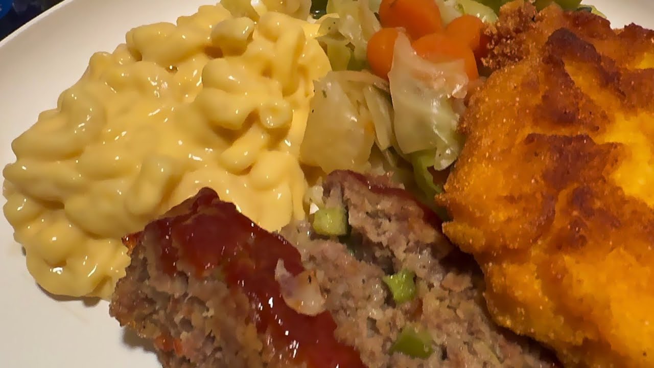 Домашний мясной рулет на ужин 🍽️ Сочный мясной рулет, нежная капуста и сливочные макароны с сыром