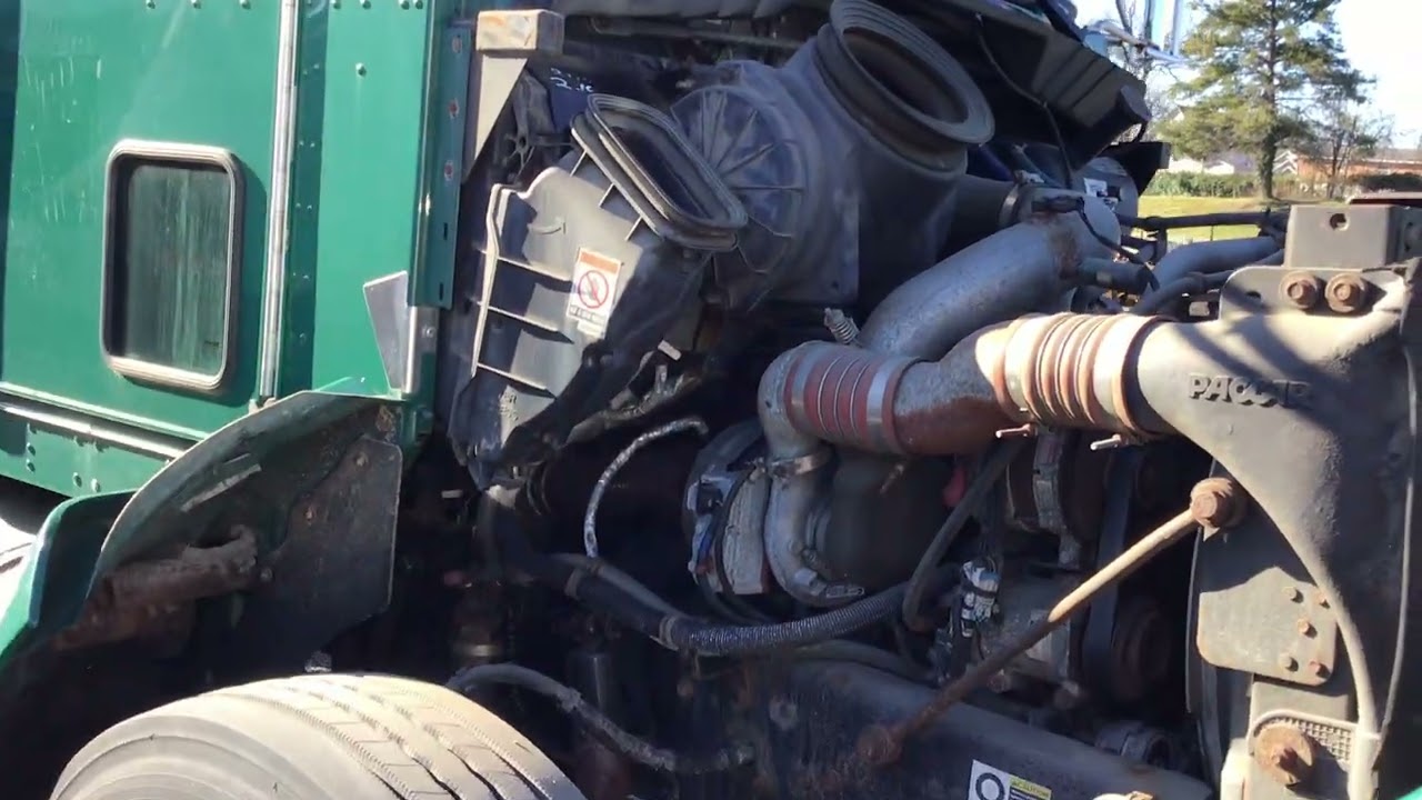 Auction #3927827 - 2011 Kenworth Dump Truck 4 x2