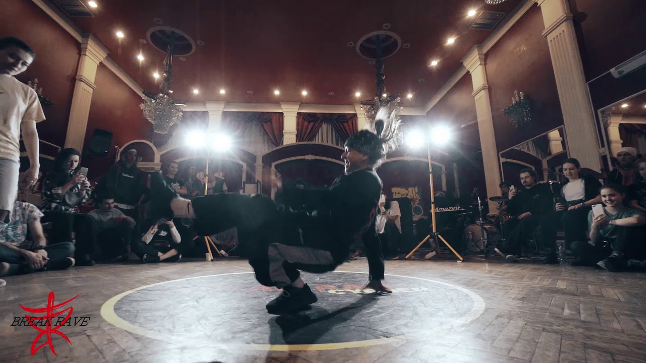 Tata vs Breezy | 1/4 BGirls BREAK RAVE CYPHER 2019