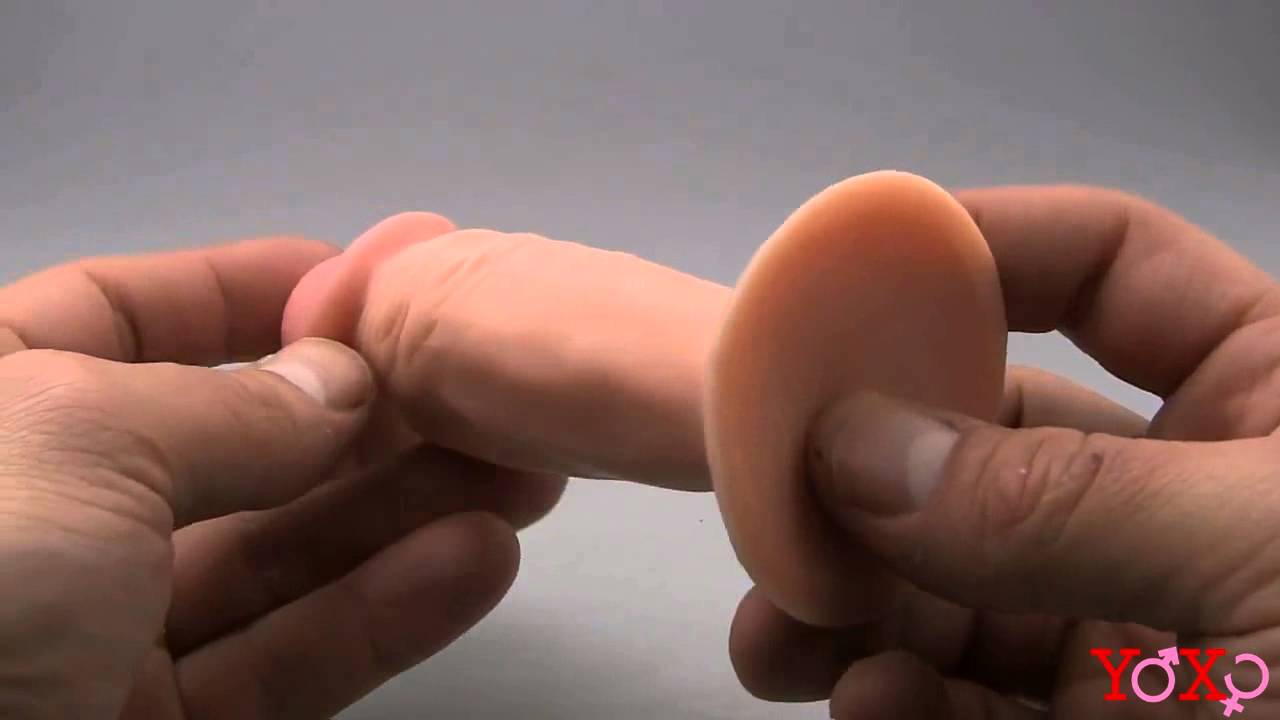 Plug Anale a forma di Fallo Realistico - Sexy Shop YOXO