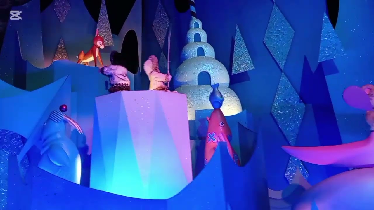 It's a small world Disneyland Hong Kong part 1
