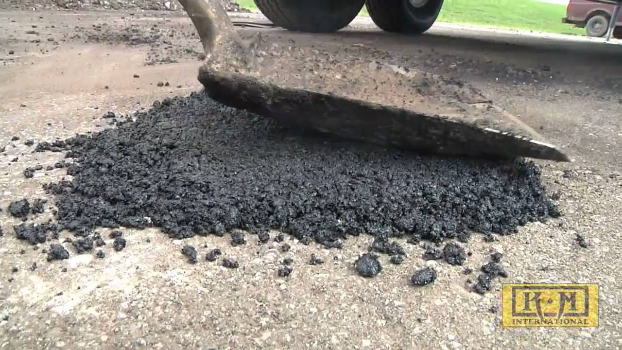 KM International T2 Asphalt Millings Recycler