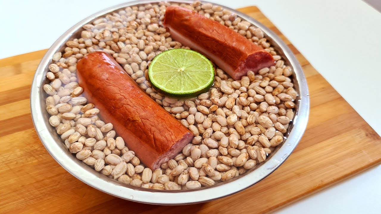 Agora só faço  feijão assim com linguiça calabresa uma delicia  😋