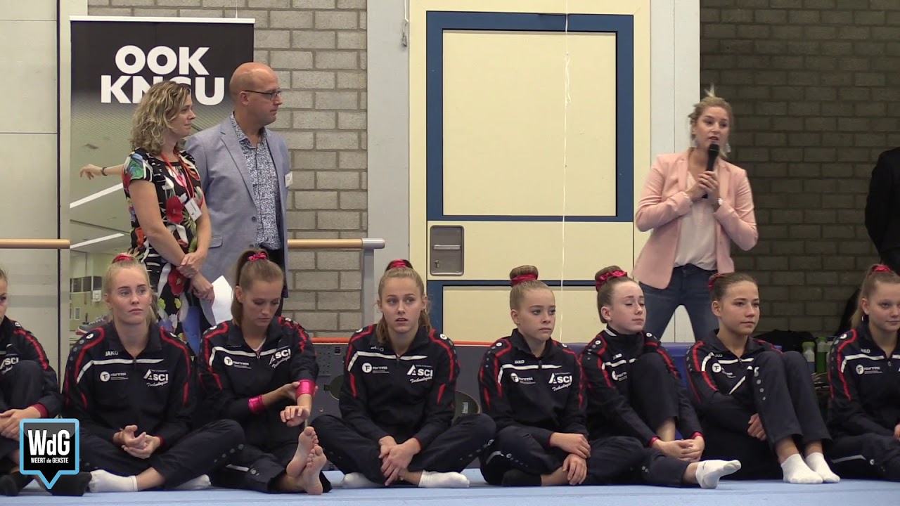 Nieuwe turnhal 'De Kazerne' in Weert geopend