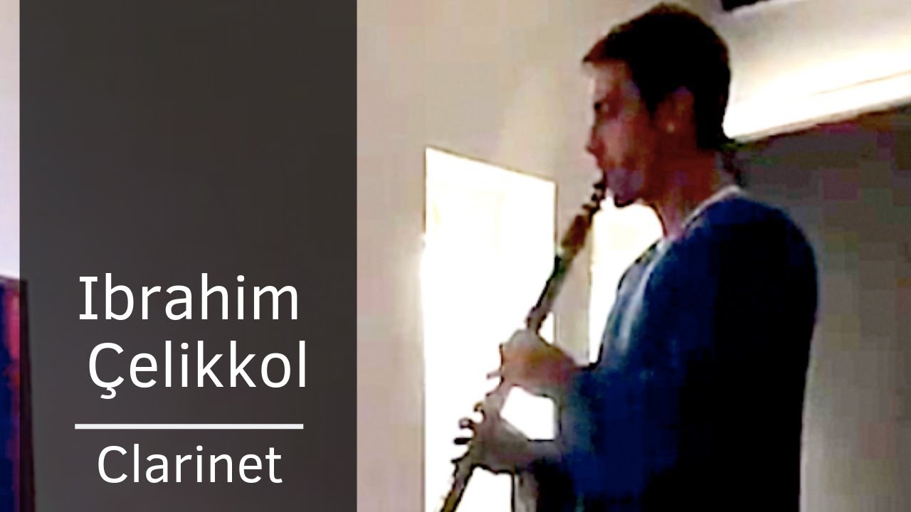 Ibrahim Celikkol ❖  Playing Clarinet along with music from  Siyah Beyaz Ask