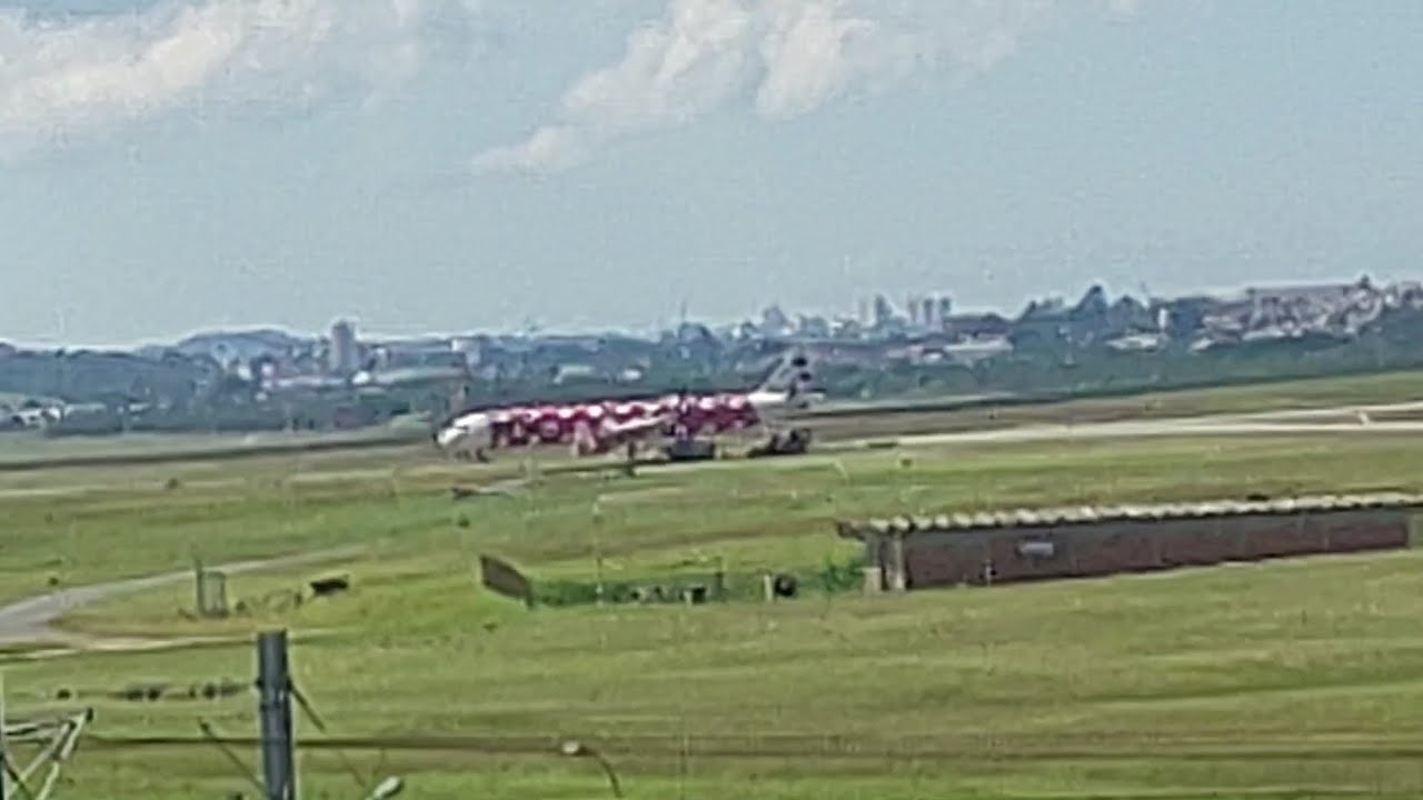 Airbus A321NEO PR-YJF pousa em Guarulhos vindo do Recife