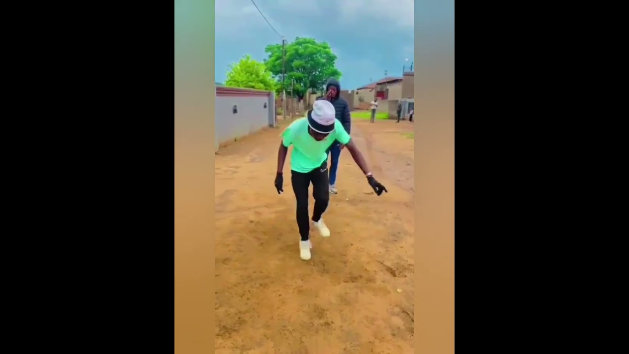 Amacombo dance 🤣🔥🔥🔥@Lazziq 
