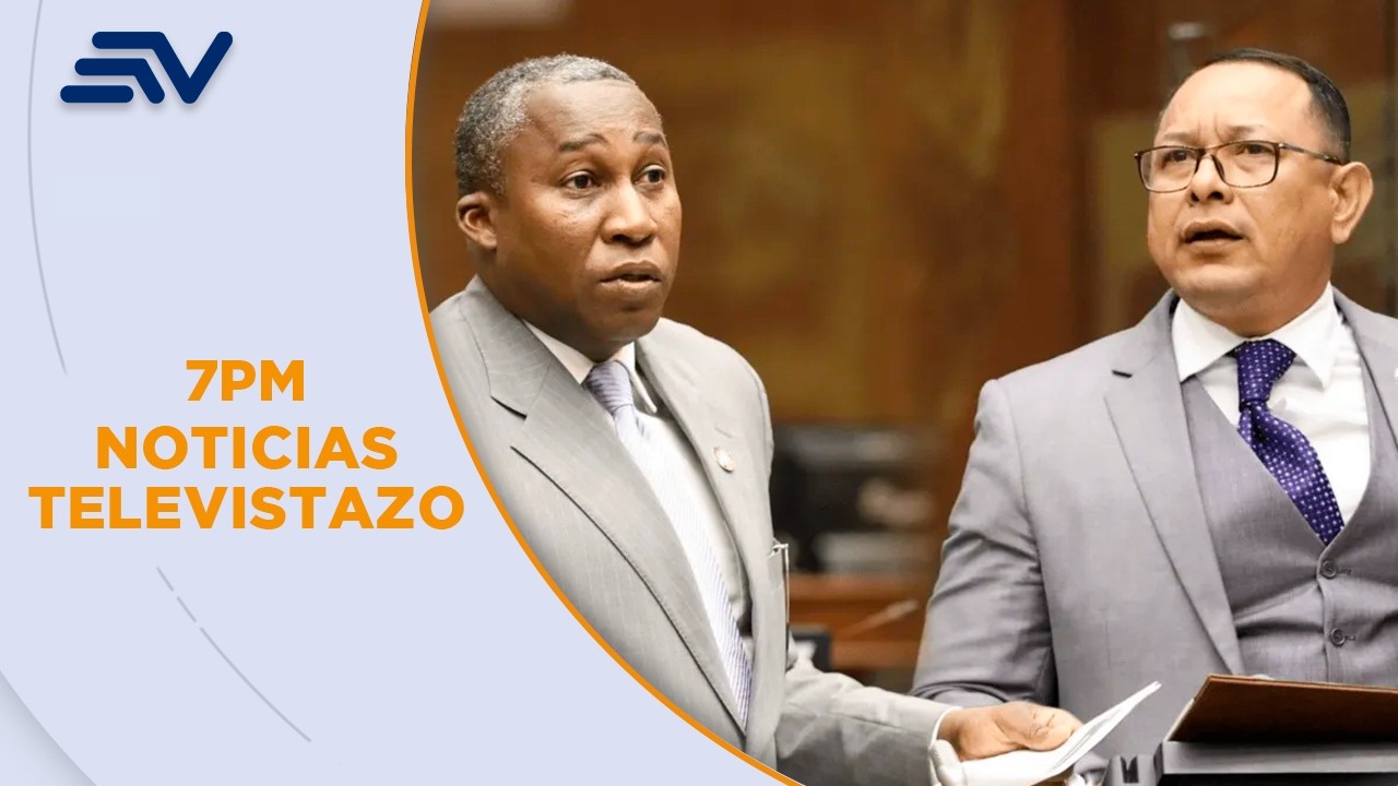 CAL suspende por un mes a los asambleístas correístas Roberto Cuero y Ronald González | Televistazo