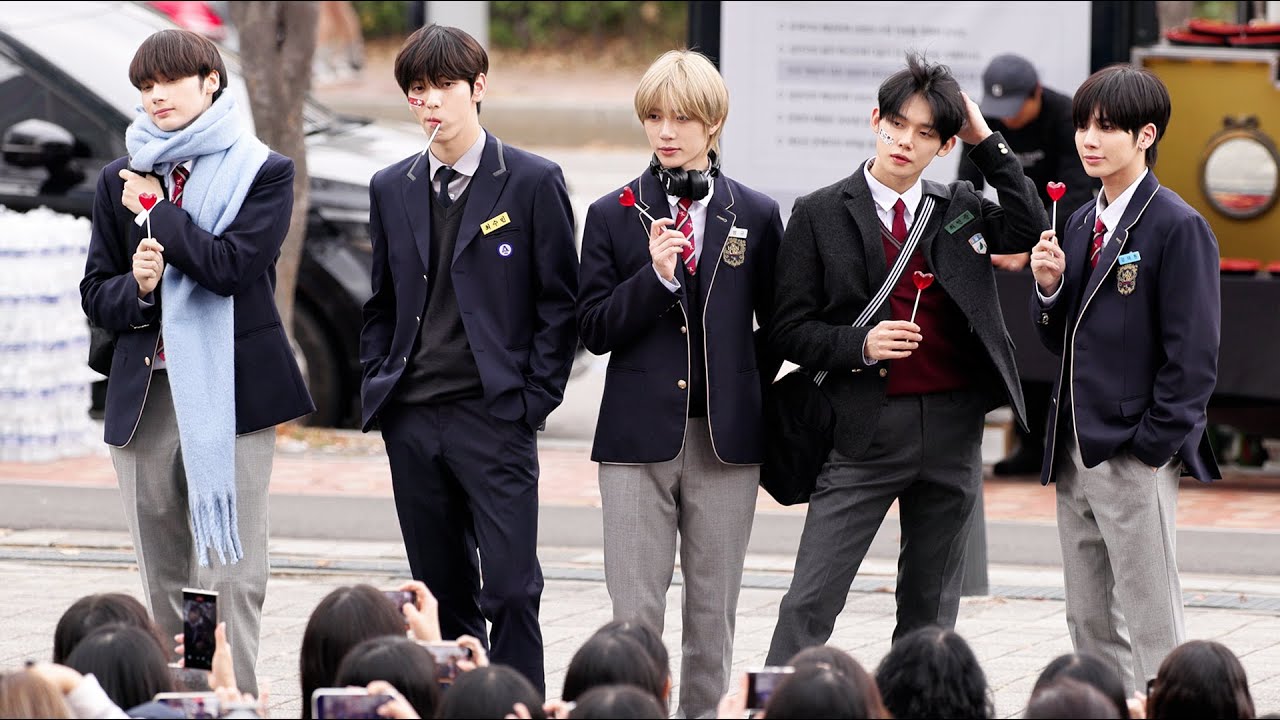 투모로우바이투게더(TXT) Full ver. 교복 미니 팬미팅 '모아능력고사' 직캠 (MINI FANMEETING) | 음악중심 • 241116