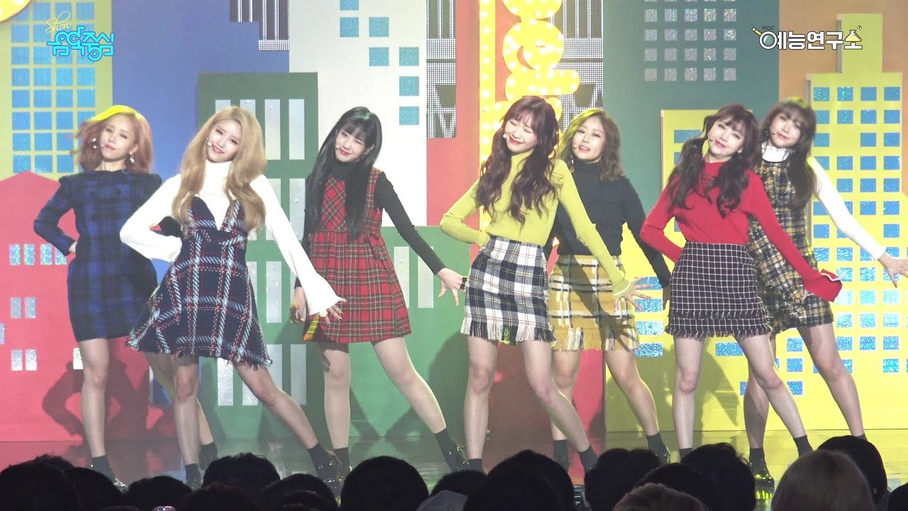 [예능연구소 직캠] 러블리즈 와우! @쇼!음악중심_20170304 WoW! Lovelyz in 4K