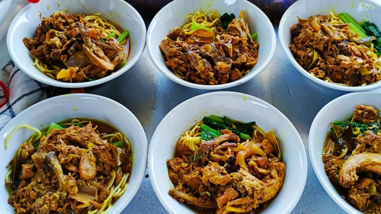 5 RIBU SEBANYAK INI !! MIE AYAM MURAH SEHARGA BAYAR PARKIR VIRAL DI GRESIK