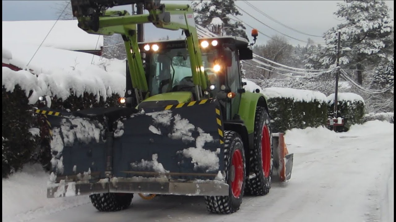 Snøbrøyting med Claas 530 Arion med Drivex vikeplog og Westbjørn fres