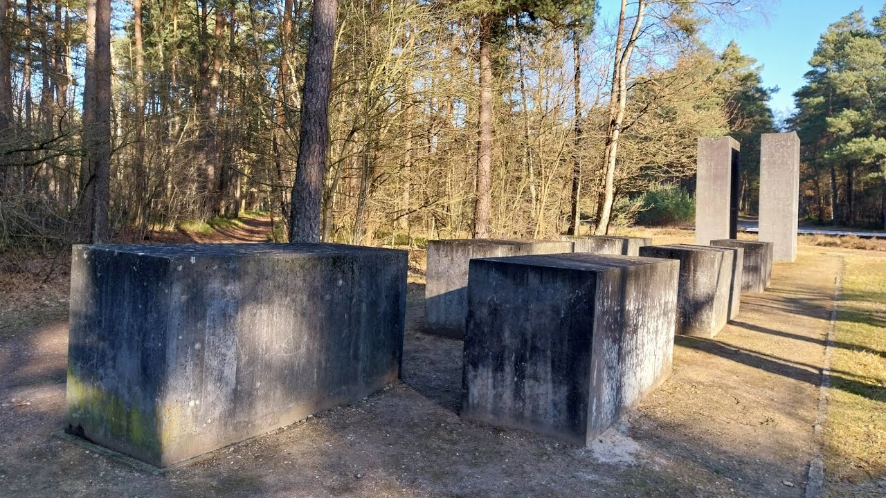 Mahnmal Heidebahn-Transporte | Soltau
