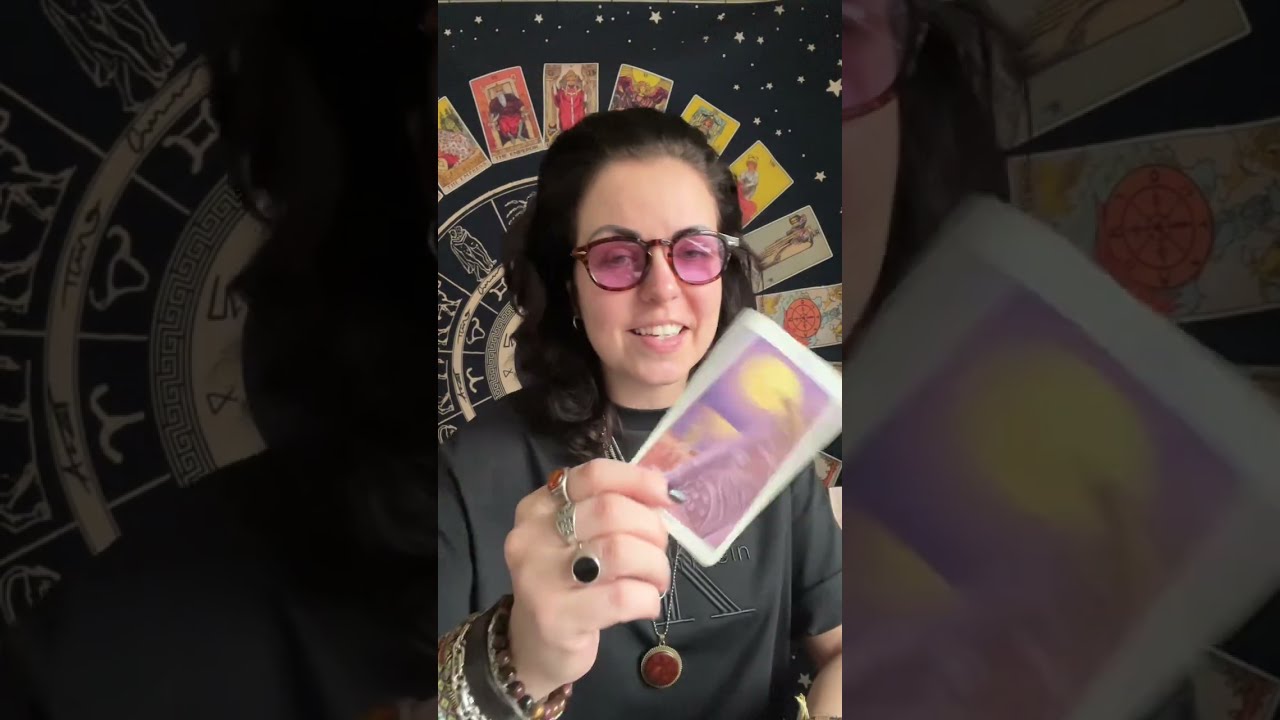 «ВСЯ ПРАВДА О ЕГО ОТНОШЕНИИ К ВАМ»? #таро #tarot #гадание #картытаро #раскладонлайн +79537125888