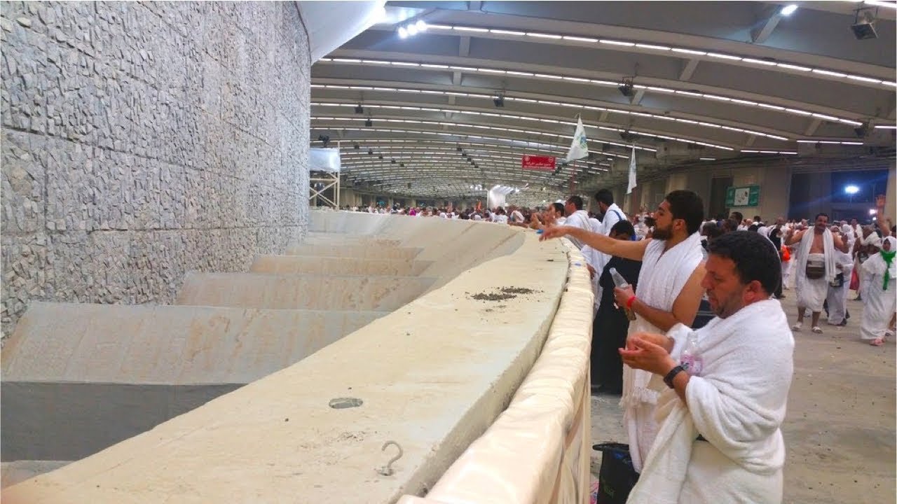 Jamrat Live Rami  Eid Day Hajj pilgrims