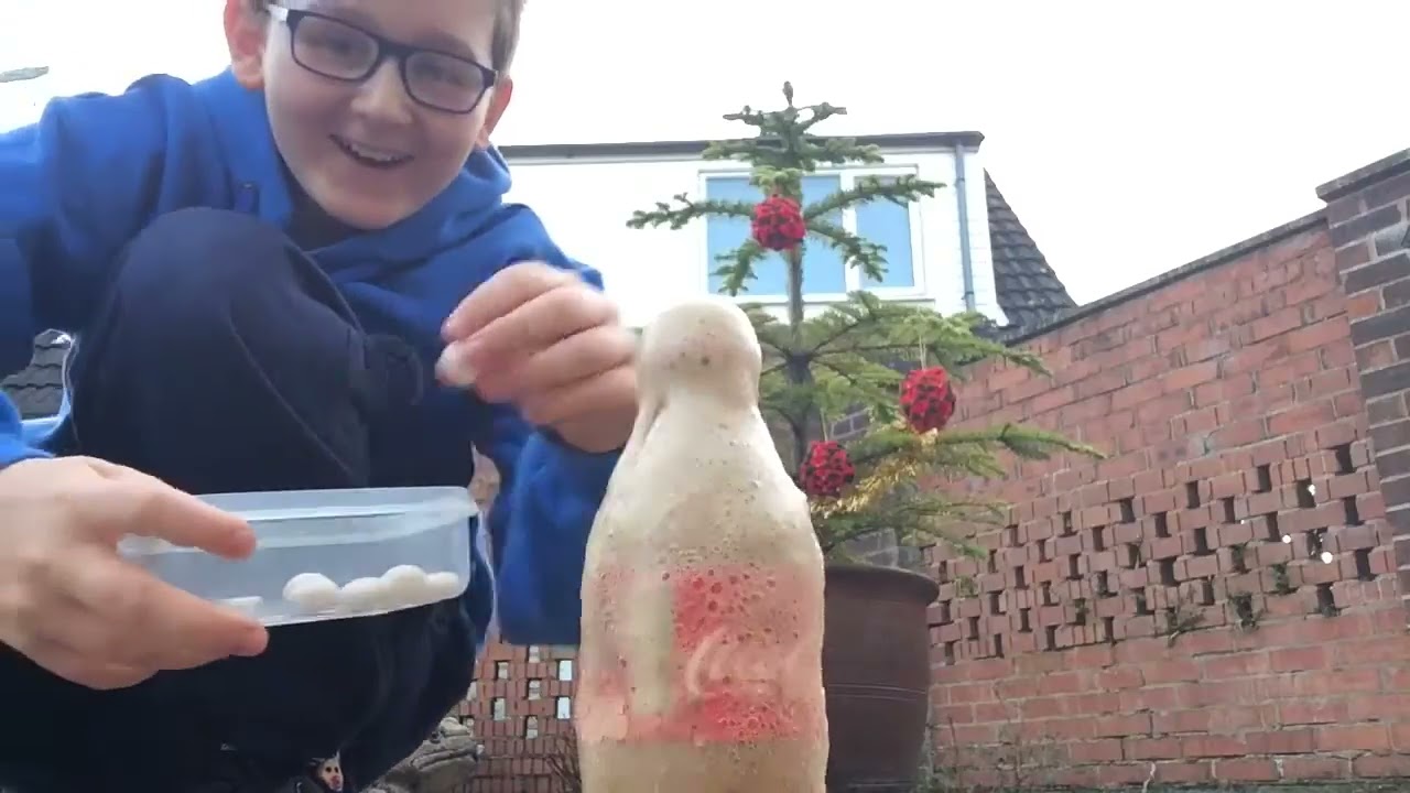 THE MENTOS AND COKE CHALLENGE - necropaster