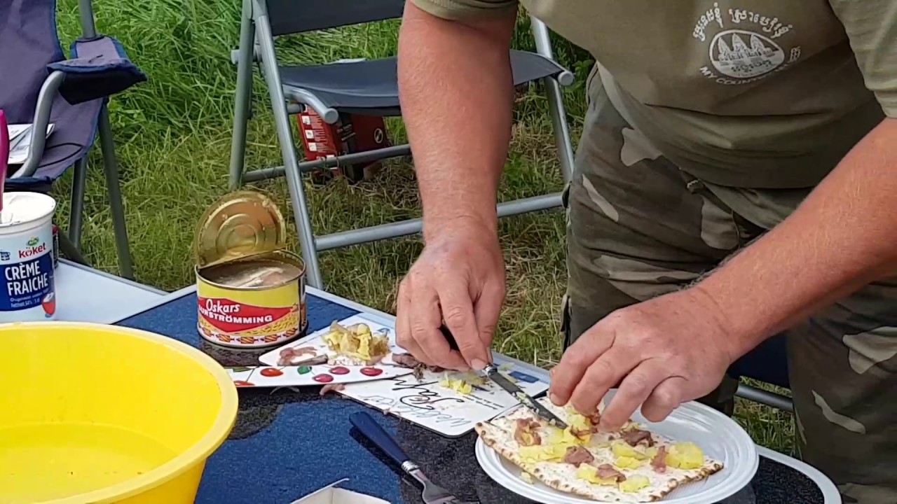 Surströmig richtig gegessen von einem Kölner