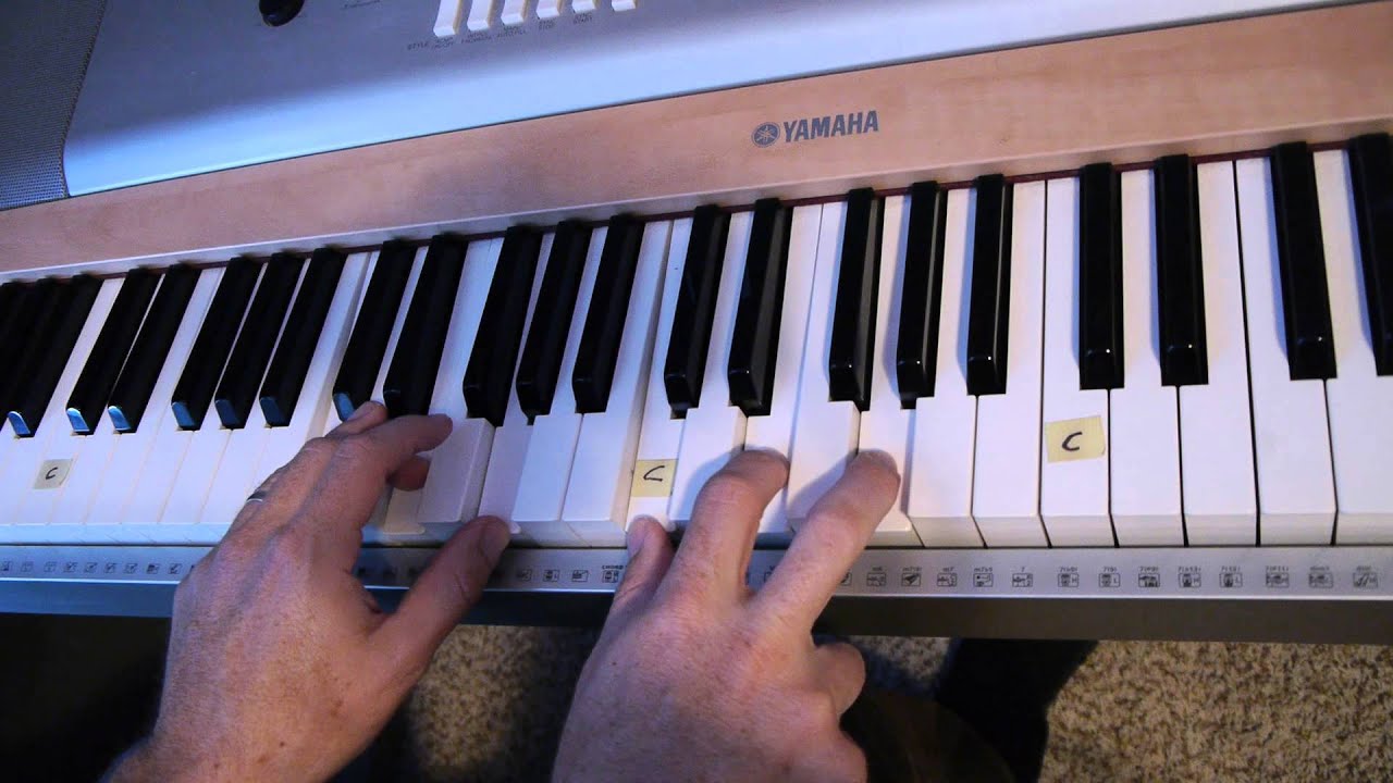 Easy-to-Play Piano 