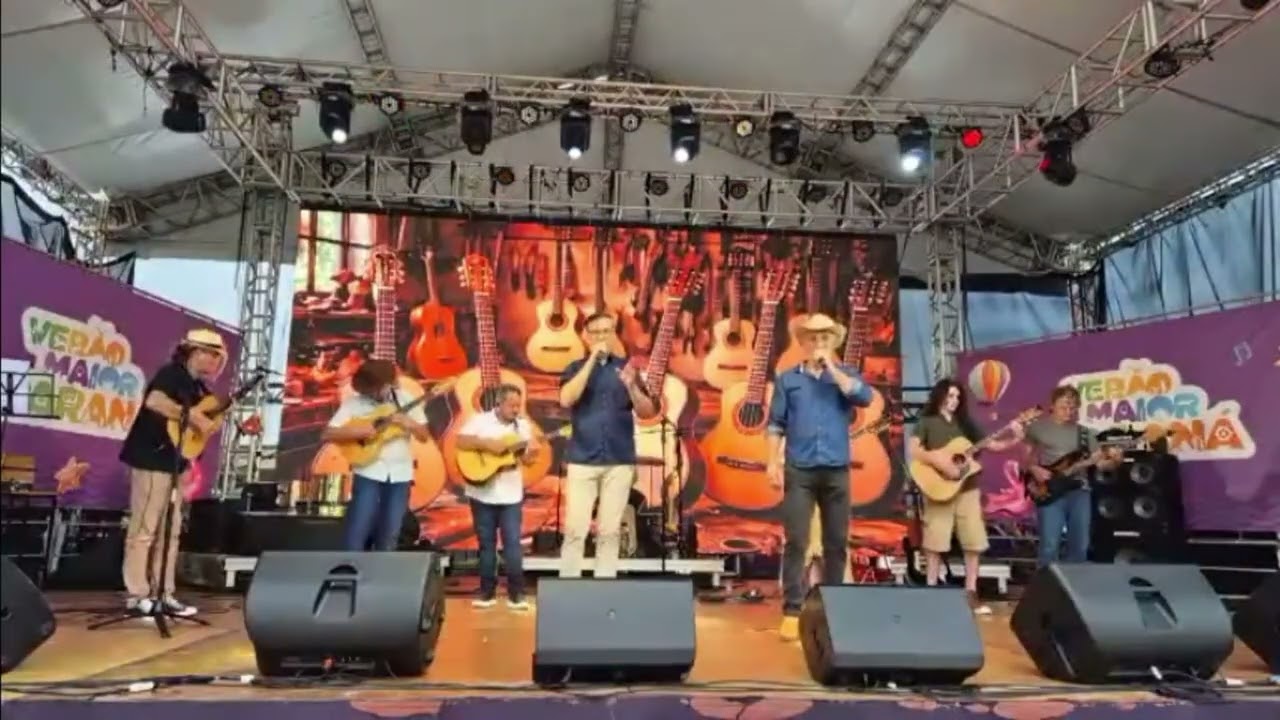 Apresentação da Orquestra Viola e Cantoria no Palco Sunset de Caiobá no dia 29/01/2026.