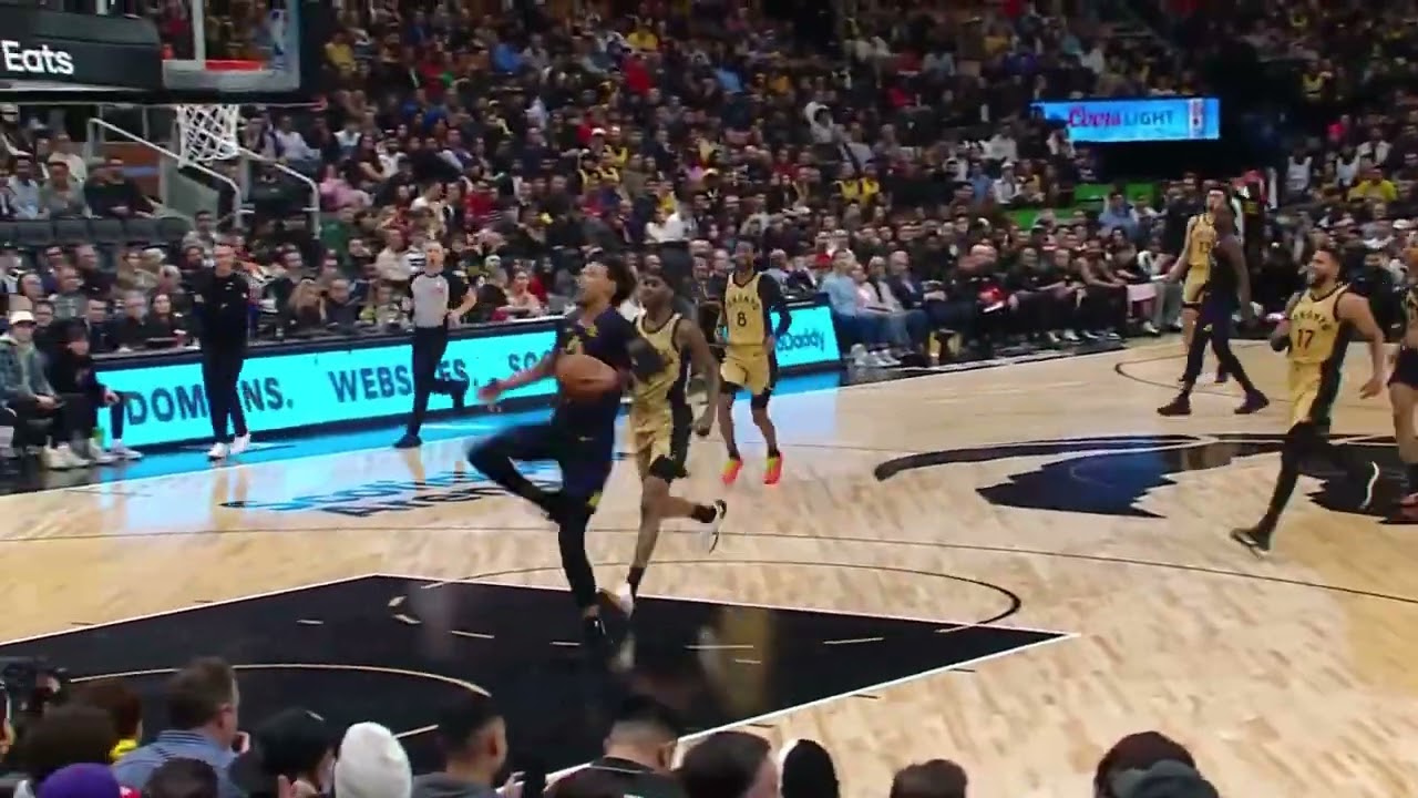 Jaxson Hayes Showtime Between The Legs Dunk / Lakers vs. Raptors / April 2, 2024 #nba