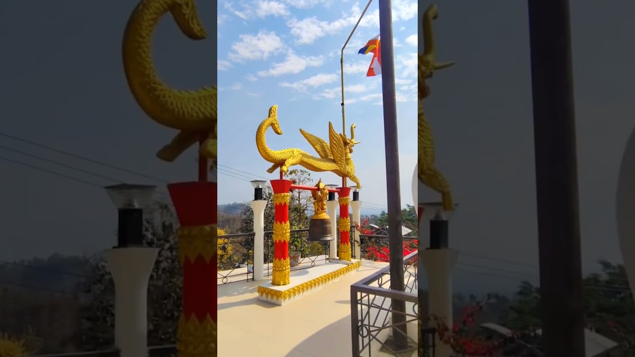বান্দরবান স্বর্ণ মন্দির এবং গোল্ডেন বুদ্ধ।  
