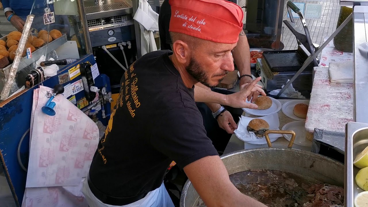 U Pani Ca Meusa - Storia del cibo di strada a Palermo