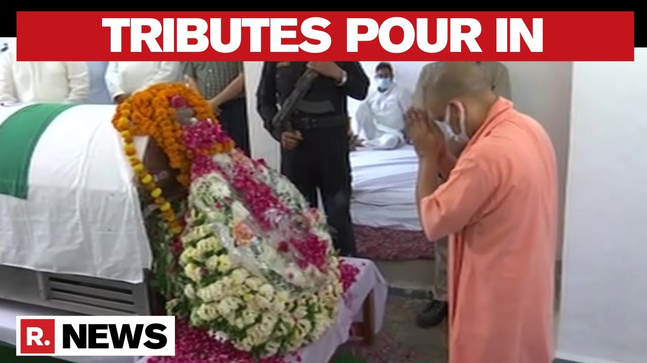 UP CM Yogi Adityanath Pays Tribute To Late Former CM Kalyan Singh, PM Modi To Arrive Shortly