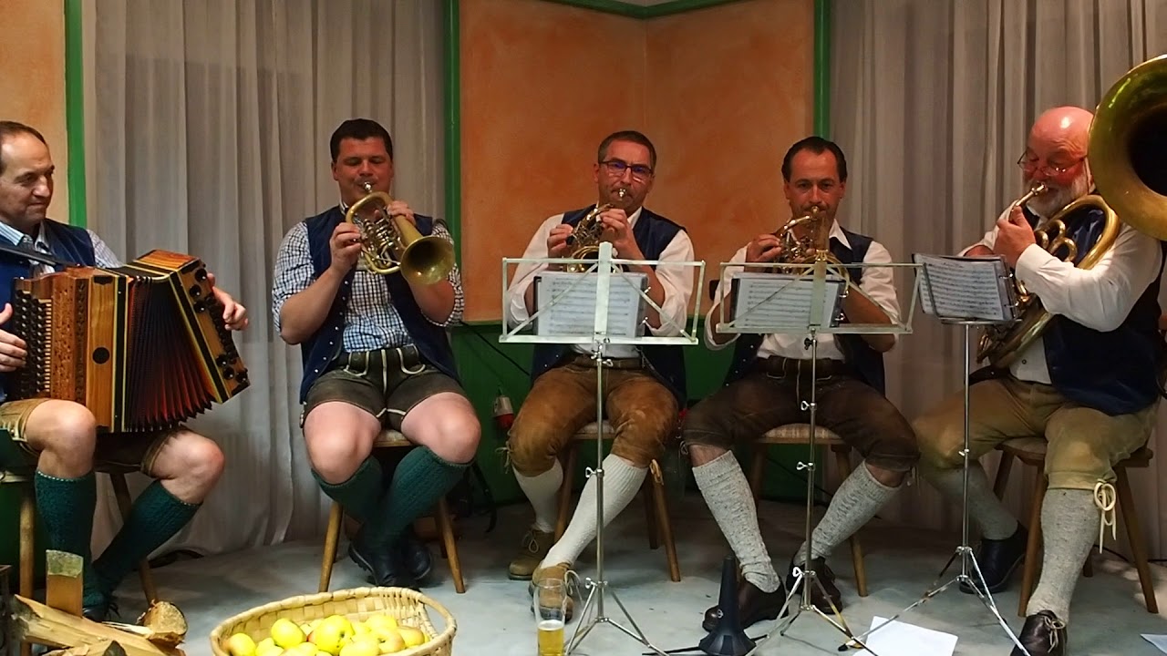 Zürser Klänge interpretiert von der Bernstoa Musi