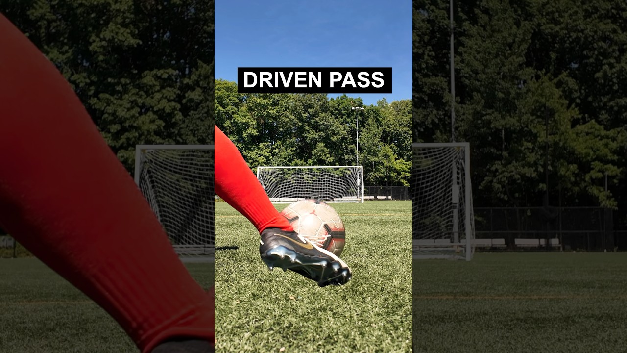 3 Ways to Pass a Soccer Ball in the Air