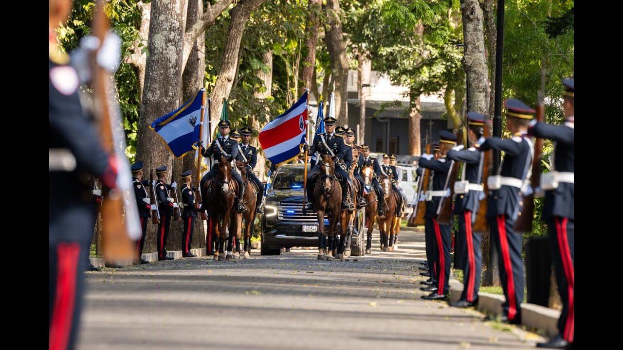 Primera piedra del Centro de Alta Contención del Crimen Organizado (CACCO) 🇸🇻 🇨🇷