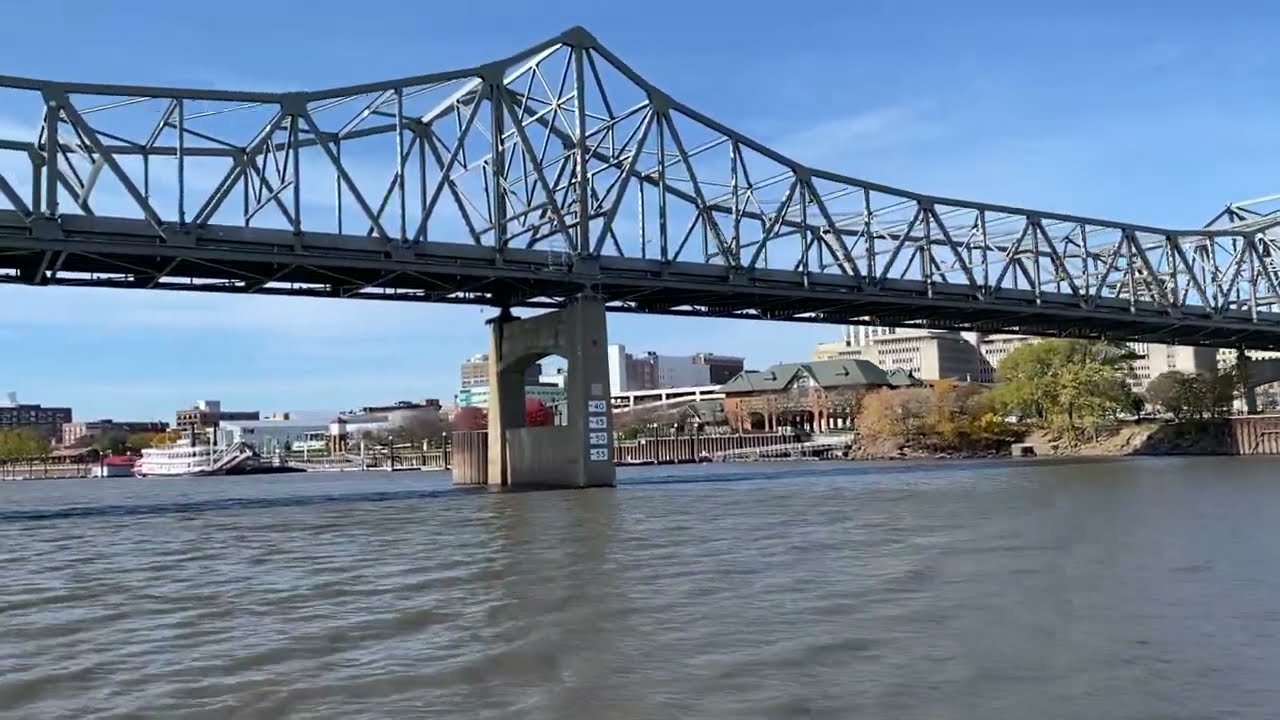 Lost autopilot and missed barges on The Majestic Illinois-America’s Great Loop