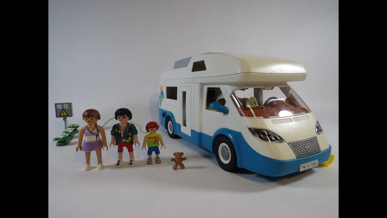 Playmobil Family Fun set # 70088 (2018) Family Camper review