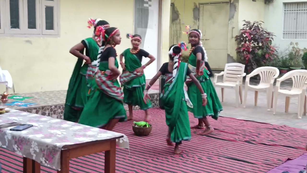 सुवा नृत्य | श्रवण बाधित बच्चों की प्रस्तुति | राजिम 