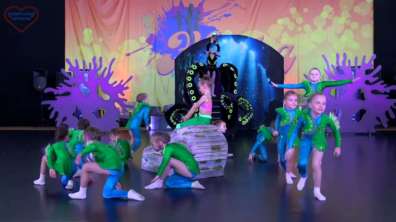 SUPER KIDS DANCES. №1349. LIGHT IT UP, Kamila Gurgenian, 