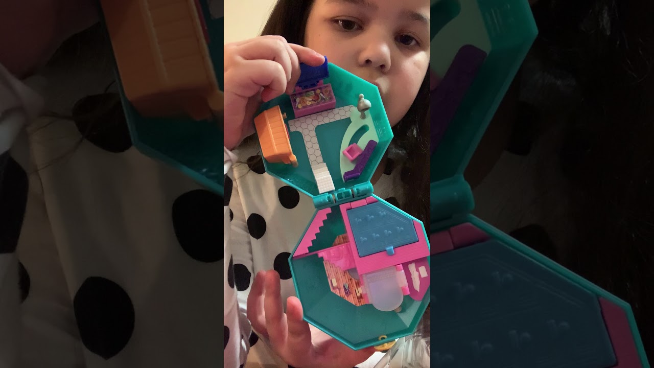 Unboxing Polly pocket Pampering Perfume Spa Day Compact