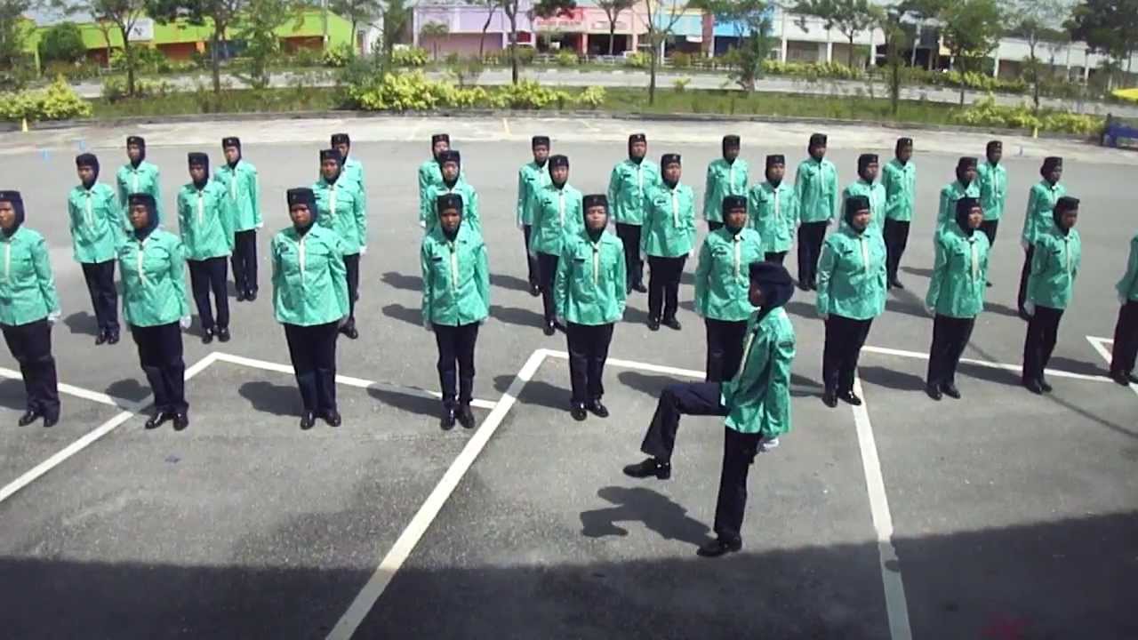 PANDU PUTERI SMK KOTA MASAI 2 JOHAN KAWAD KAKI PERINGKAT KEBANGSAAN 2013