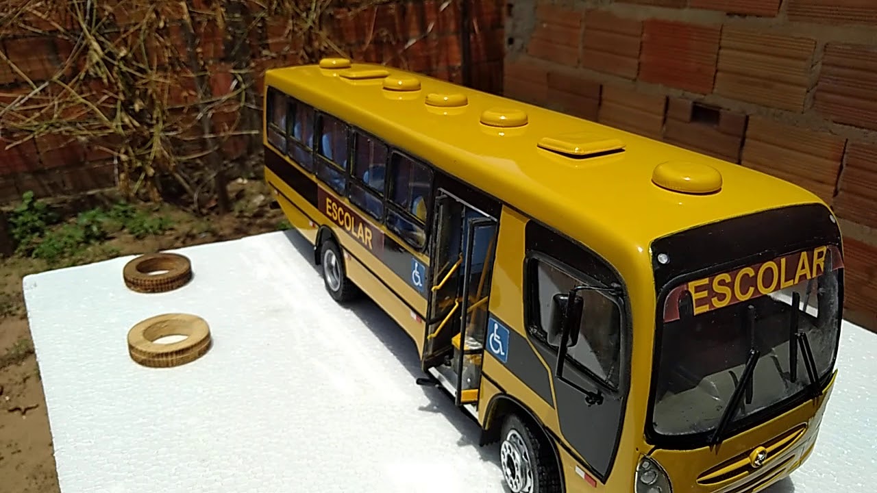 Maquete ônibus escolar rural, de madeira. parte final.👍