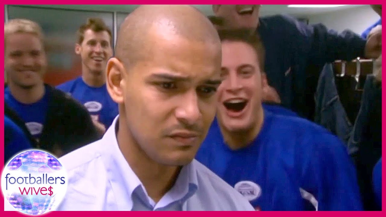 How Will The Team React To Ian's Tabloid Scandal? | Footballers Wives
