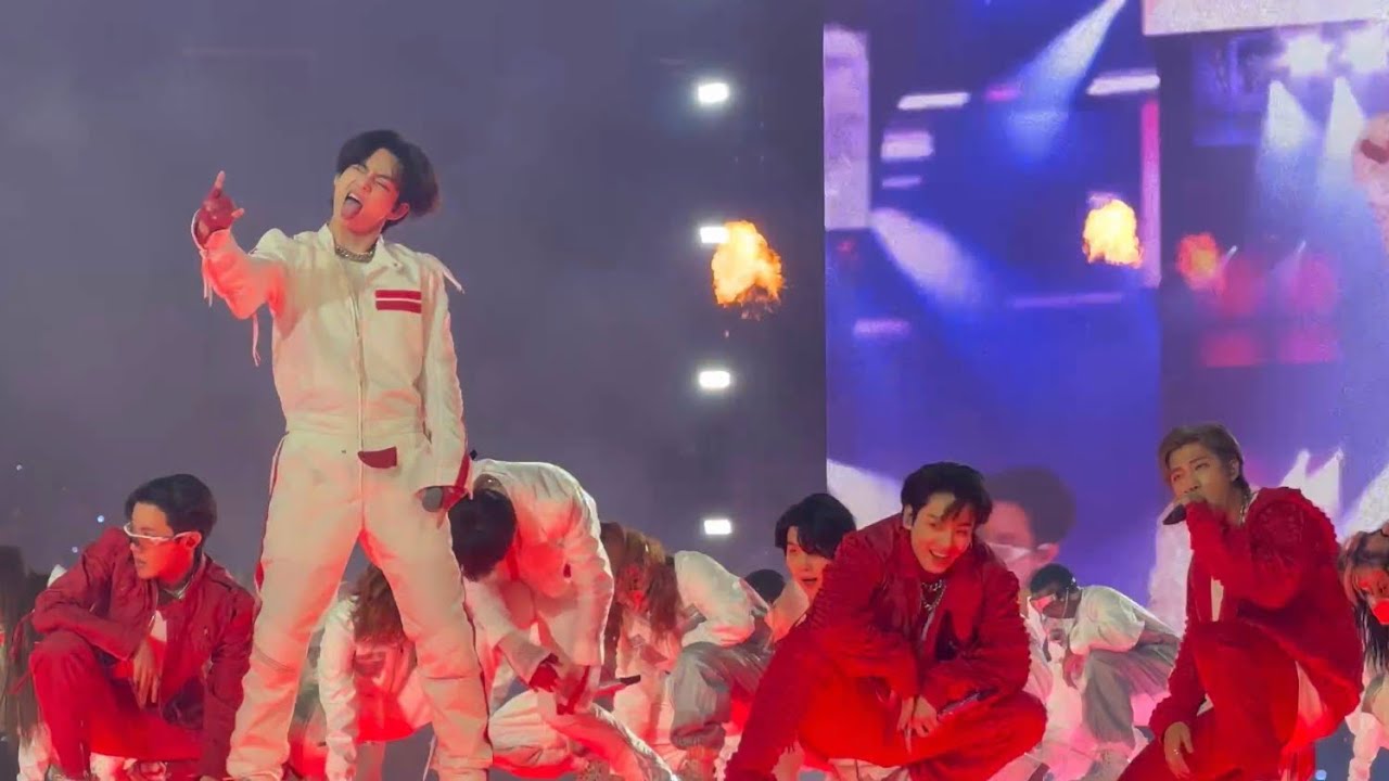 [4K] 220408 Fire 불타오르네 BTS Fancam Permission to Dance PTD On Stage Las Vegas Concert Live 방탄소년단