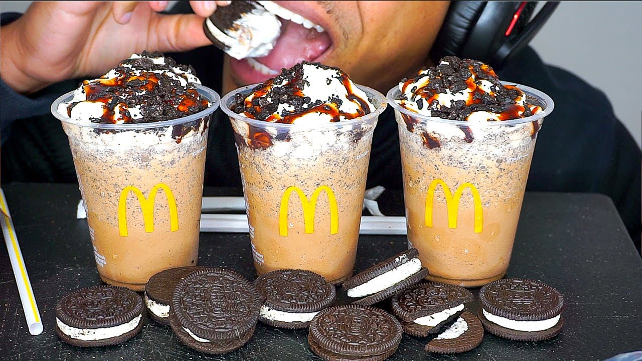 MCDONALD'S NEW! OREO FRAPPE MUKBAN EATING DRINKING MOUTH SOUNDS NO TALKING COOKIES COFFEE