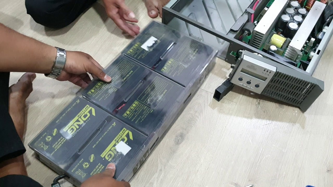 How to replace ups battery Eaton