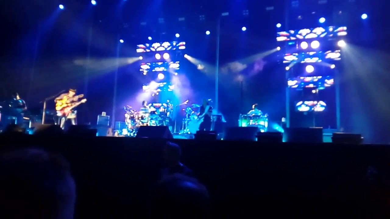 Maria Maria -Santana live France Festival de printemps de Pérouges 3/07/2018