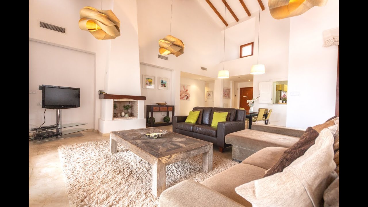 Beautiful Algaba Villa on El Valle Golf Resort - &euro;450,000