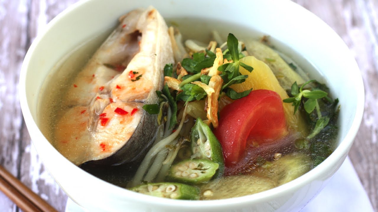 How to make Canh Chua (Vietnamese sweet and sour fish soup)