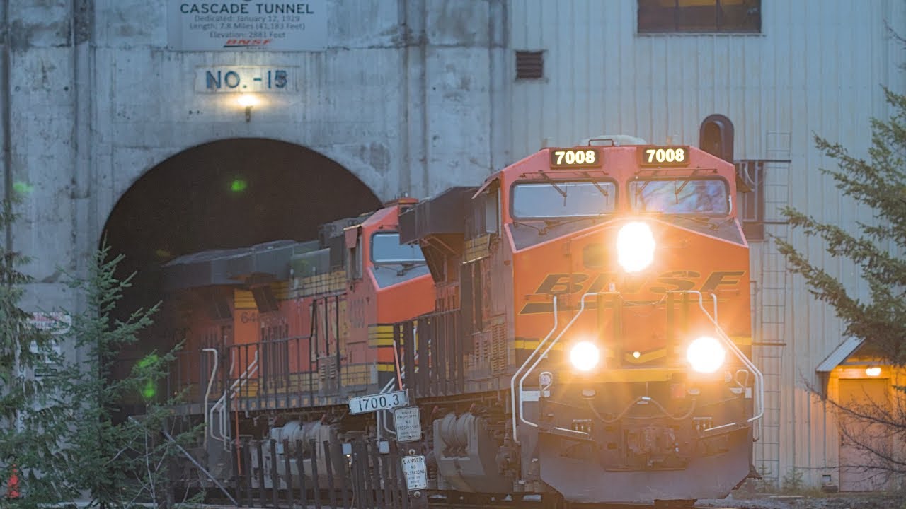 Stevens Pass Railfanning