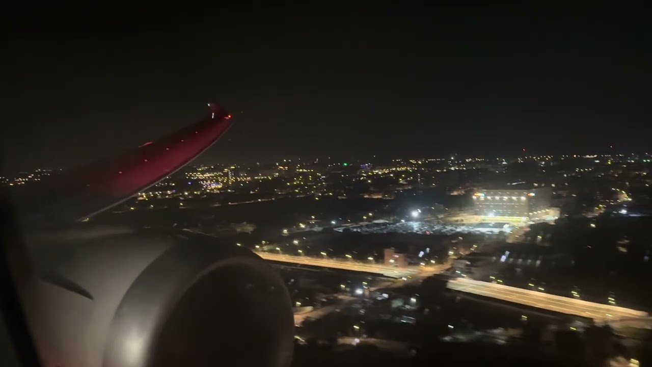 2025/12/14 TR893 CTS-TPE B787 Landing