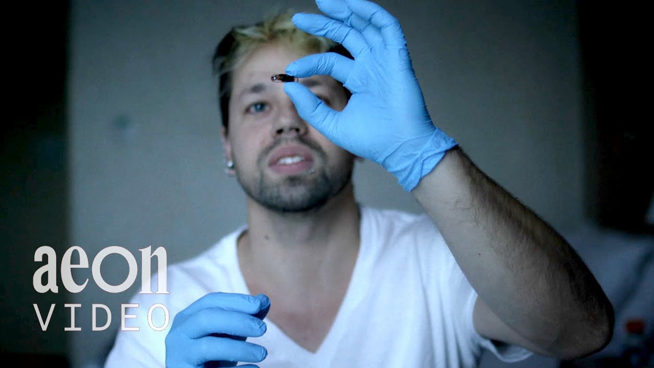 A biohacker's radical self-experiment | Gut Hack