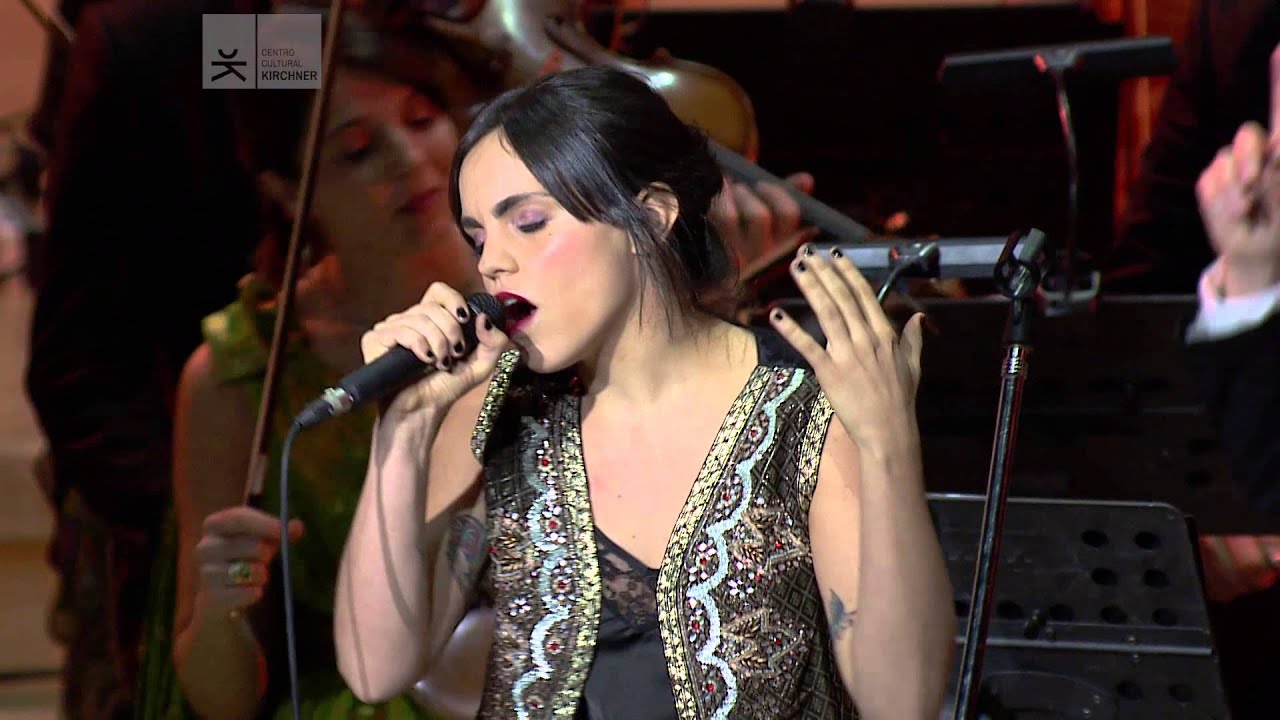 Homenaje a Gustavo Cerati: Enga&ntilde;a - Loli Molina/Orquesta Hypnof&oacute;n | La Ballena Azul