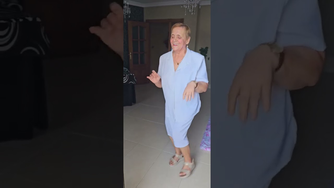 Mama pleacă la î ntâlnire🤩