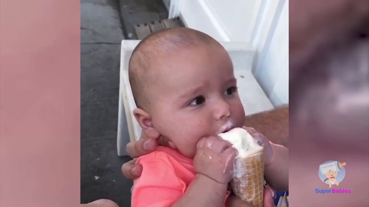 👶BEBÉS Graciosos Comiendo HELADO 🍦 Por Primera Vez [Compilación] - Super Babies